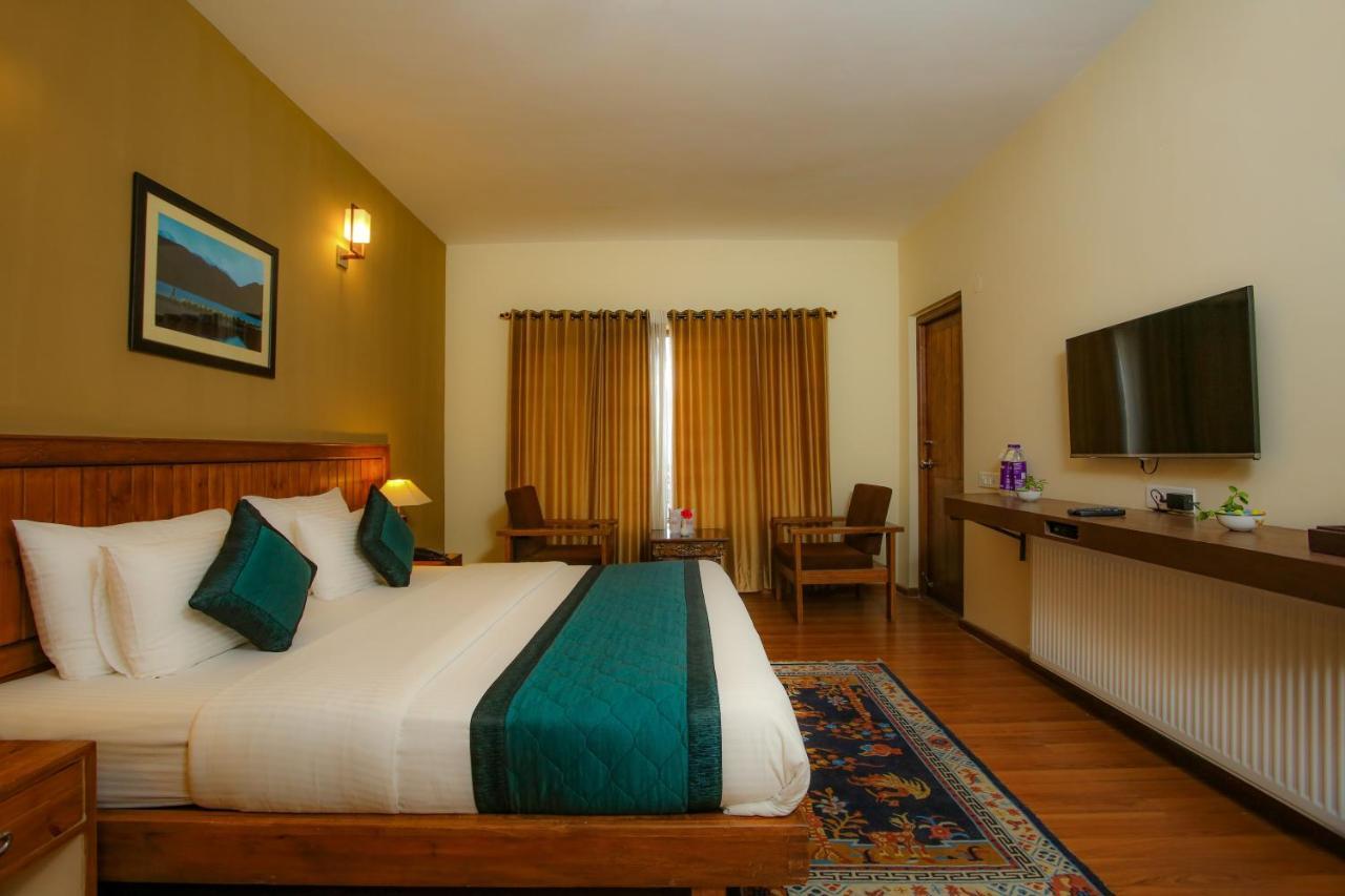 Hotel The Saraha Leh Esterno foto